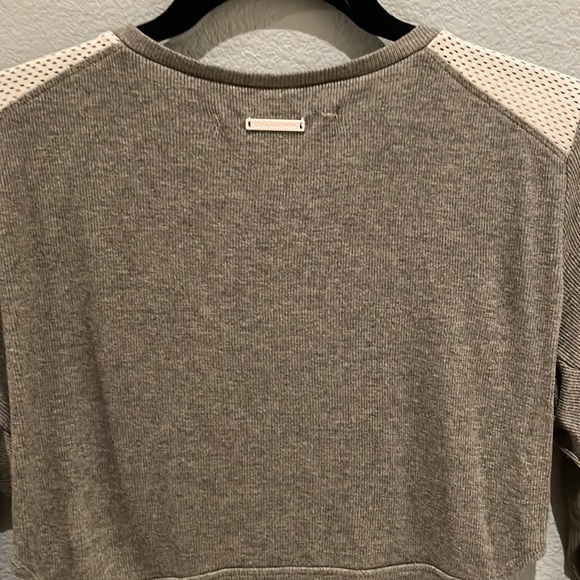 Blanc Noir | mesh shoulder, long sleeved crop top - Picture 11 of 12